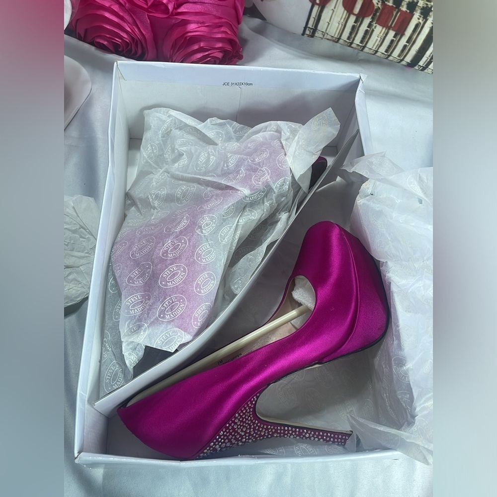 Steve Madden heels in purple and plum, size 7 - Picture 7 of 12